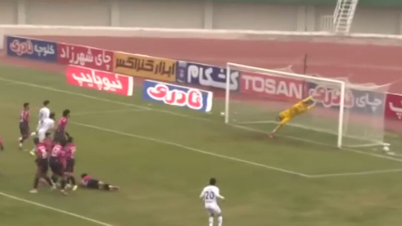 گل اول ملوان به آلومینیوم با کاشته دیدنی قائم اسلامی خواه