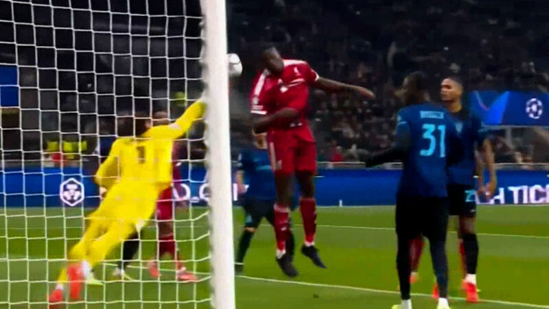 گل اول لیورپول به اینتر که توسط داور مردود اعلام شد
