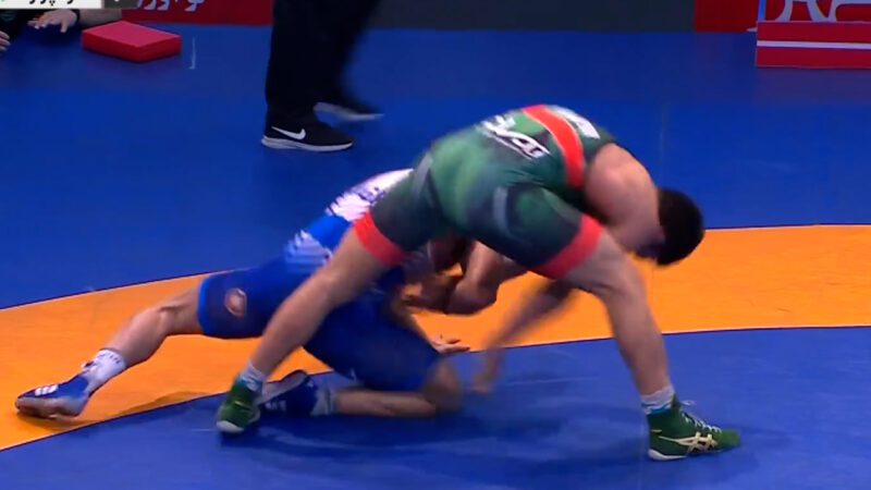 پیروزی 5 بر 2 علی کرمپور مقابل محمدرضا باقری