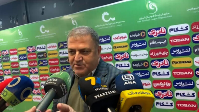 عصبانیت شدید رجاییان به دلیل وضعیت چمن ورزشگاه شهدای قدس