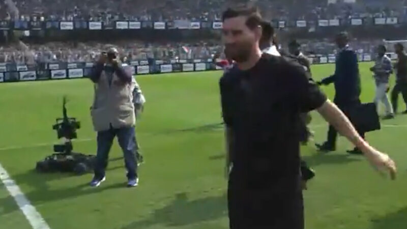 استقبال باورنکردنی از لیونل مسی در هند