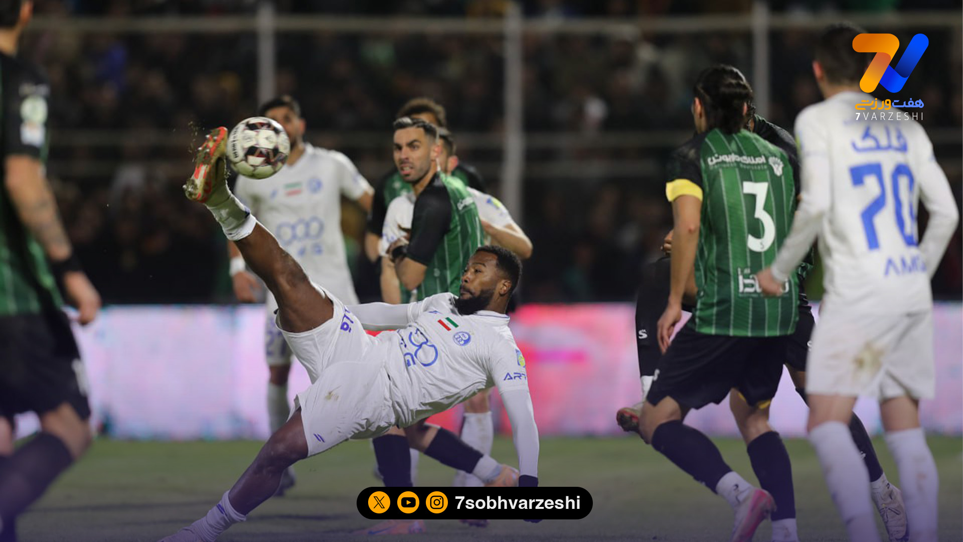 شوخی ساپینتو با نازون در رختکن: تیم هاییتی بود قیچی تو گل می شد!