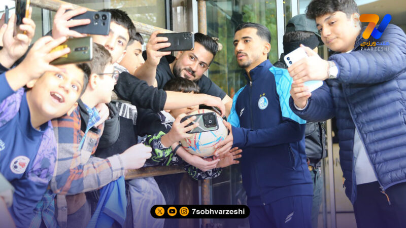 گزارش تصویری| استقلال راهی ورزشگاه تختی خرم‌آباد شد