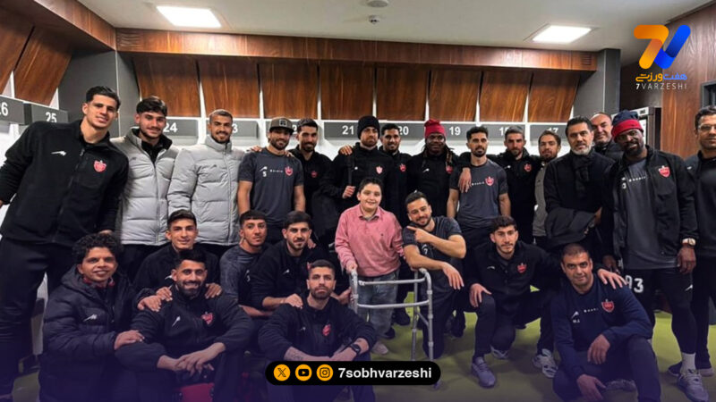 قاب احساسی از رختکن پرسپولیس +عکس