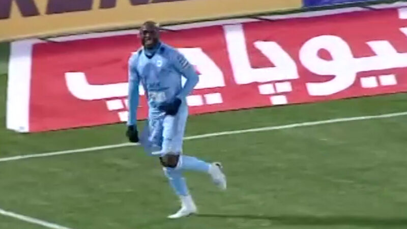 گل دوم چادرملو به استقلال خوزستان با دبل رنی سیمیسترا