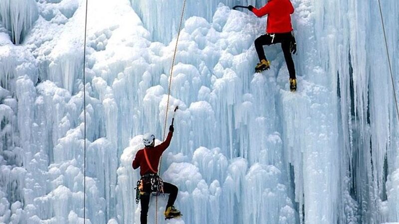 مهین خلیلی با عنوان پنجمی جام جهانی یخ‌نوردی