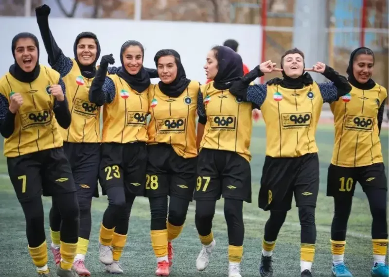 تعقیب خاتون ادامه دارد، چشم‌ها به نبرد بالانشینان