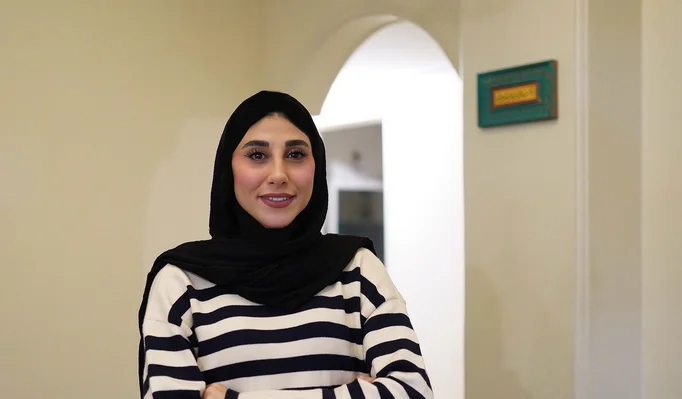 ناهید کیانی تکواندوکار با ظاهری متفاوت و با چادر