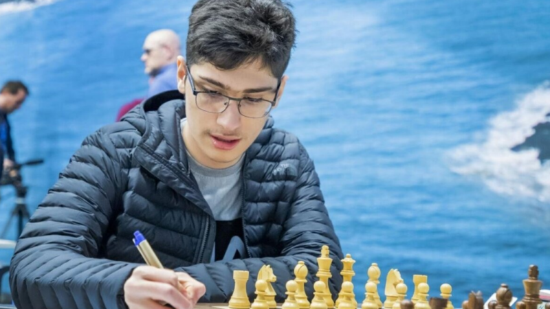 نگاه ورزشی| علیرضا فیروزجا قهرمان شطرنج