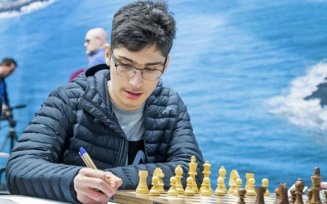 نگاه ورزشی| علیرضا فیروزجا قهرمان شطرنج