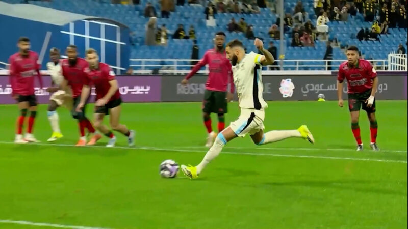 هت‌تریک بنزما در دیدار برابر الخلود