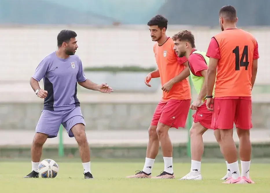 پوستر فارسی AFC برای دیدار امید ایران و کره‌جنوبی - فوتبال