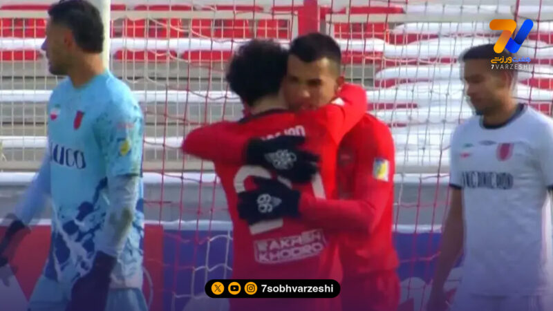 تراکتور 4 – مس رفسنجان 1/ موتور تراکتور در نیمه دوم روشن شد