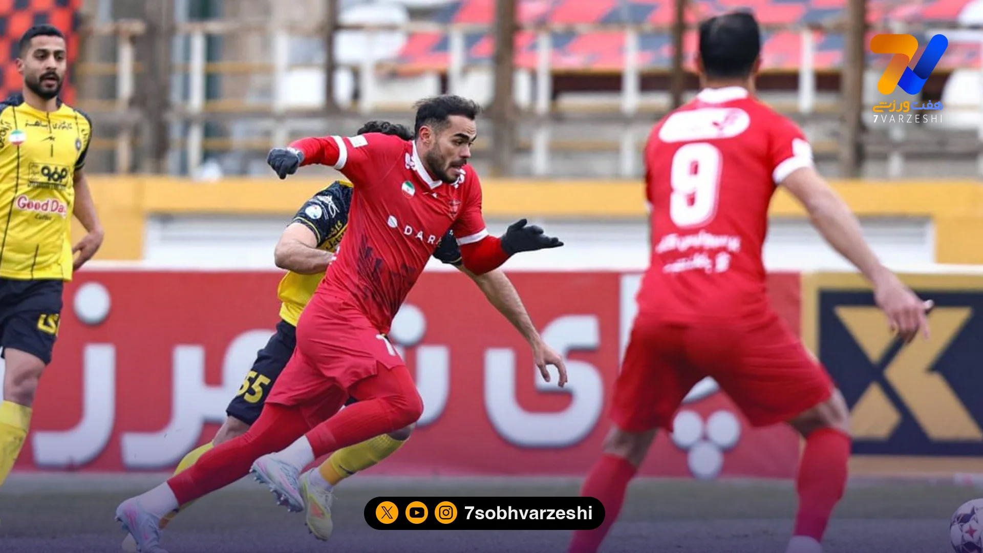 اوستون اورونوف و گل صدرنشینی پرسپولیس؛ جواهری در برف!