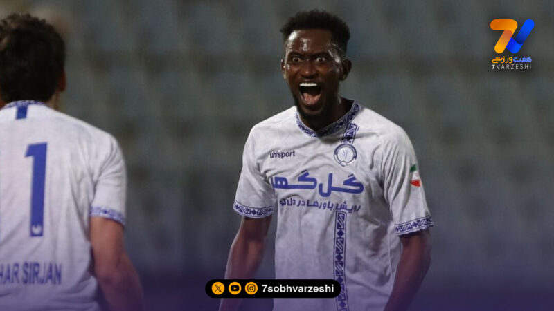 مصدومیت نگران‌کننده هافبک گل‌گهر در پایان نیمه اول