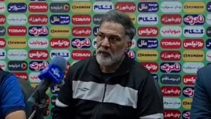 سرمربی حریف استقلال: ما را مجبور کردند بازی کنیم!