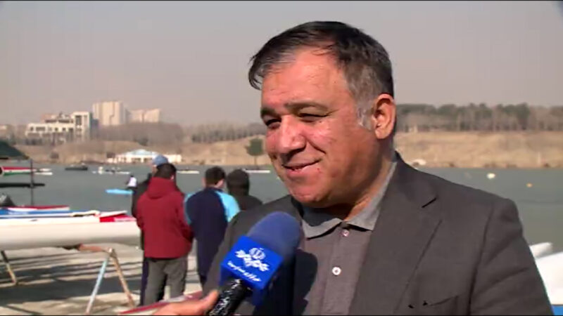 تاجرنیا: با توجه به زمین خوب یزد نیم فصل دوم را از این شهر شروع می کنیم