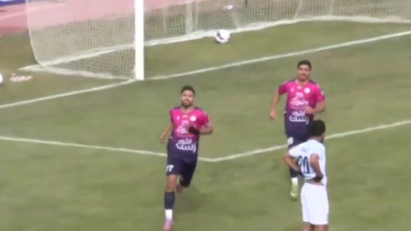 گل اول آلومینیوم به گل گهر توسط وطن‌دوست