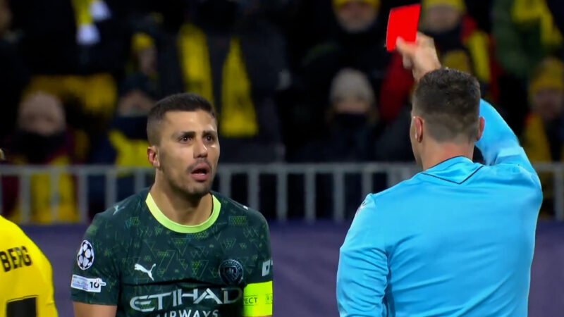 کارت زرد دوم برای رودری و اخراج از زمین مسابقه