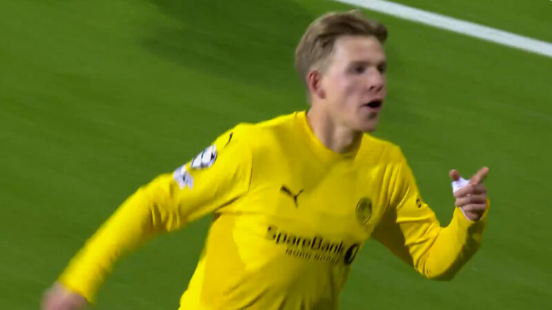 گل سوم بوده به منچسترسیتی با سوپرگل ینس پتر هوگ