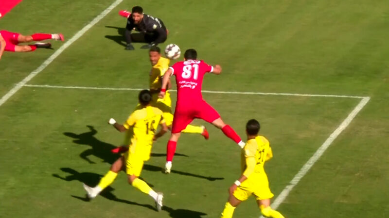 گل اول پرسپولیس به فجرسپاسی توسط شکاری