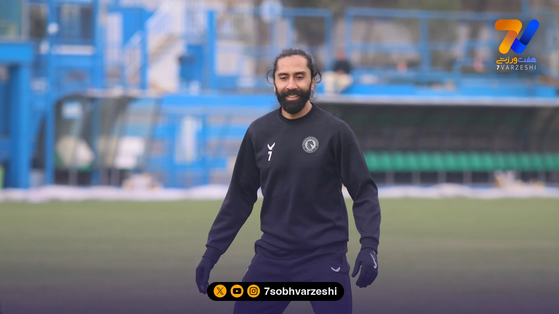 بازگشت رسمی هافبک استقلالی به لیگ برتر