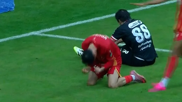 گل سوم فولاد به پرسپولیس توسط یوسف مزرعه