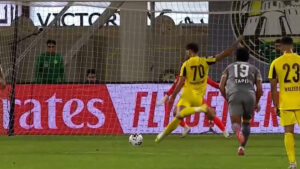 قدوس پنالتی گرفت | مغانلو گل زد