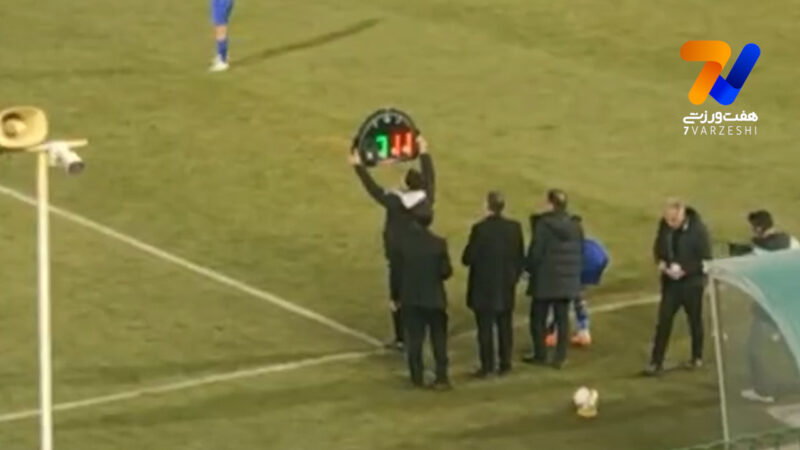 آشتی ساپینتو با ابوالفضل جلالی در بازی با ذوب آهن