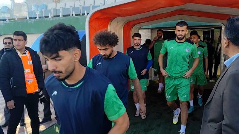 ورود بازیکنان استقلال خوزستان برای آماده شدن برابر استقلال