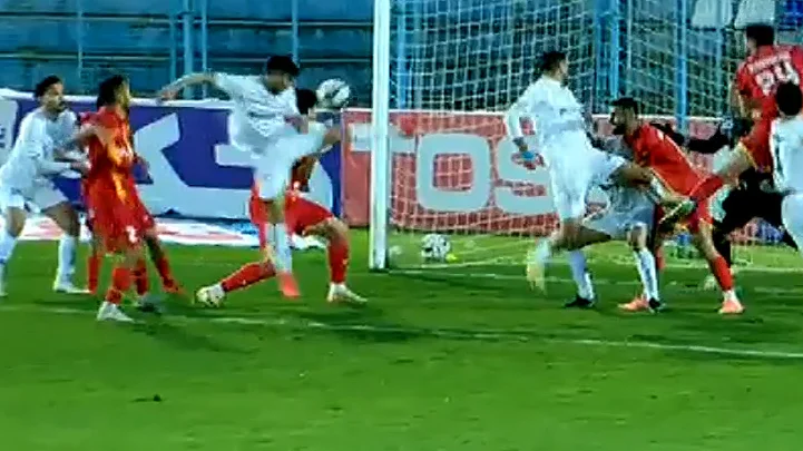 گل اول ملوان به فولاد با گل به خودی گوستاوو بلانکو