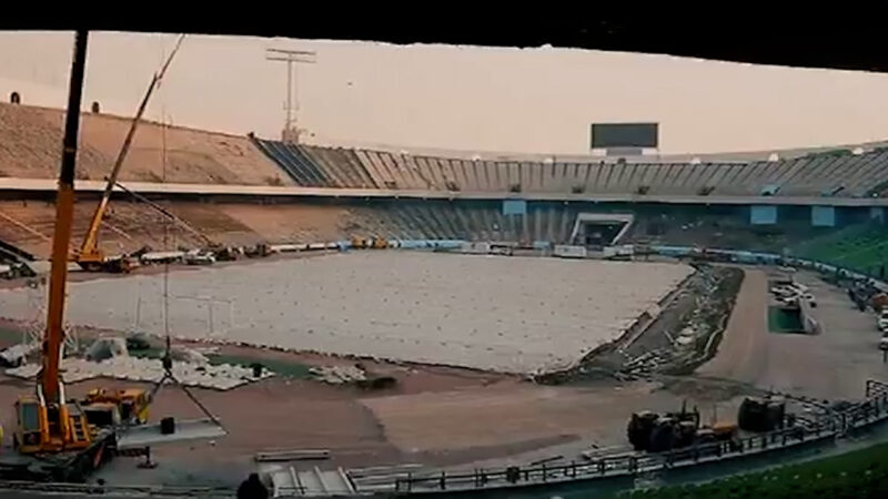 آیا ورزشگاه آزادی به نیم فصل دوم لیگ برتر می‌رسد؟