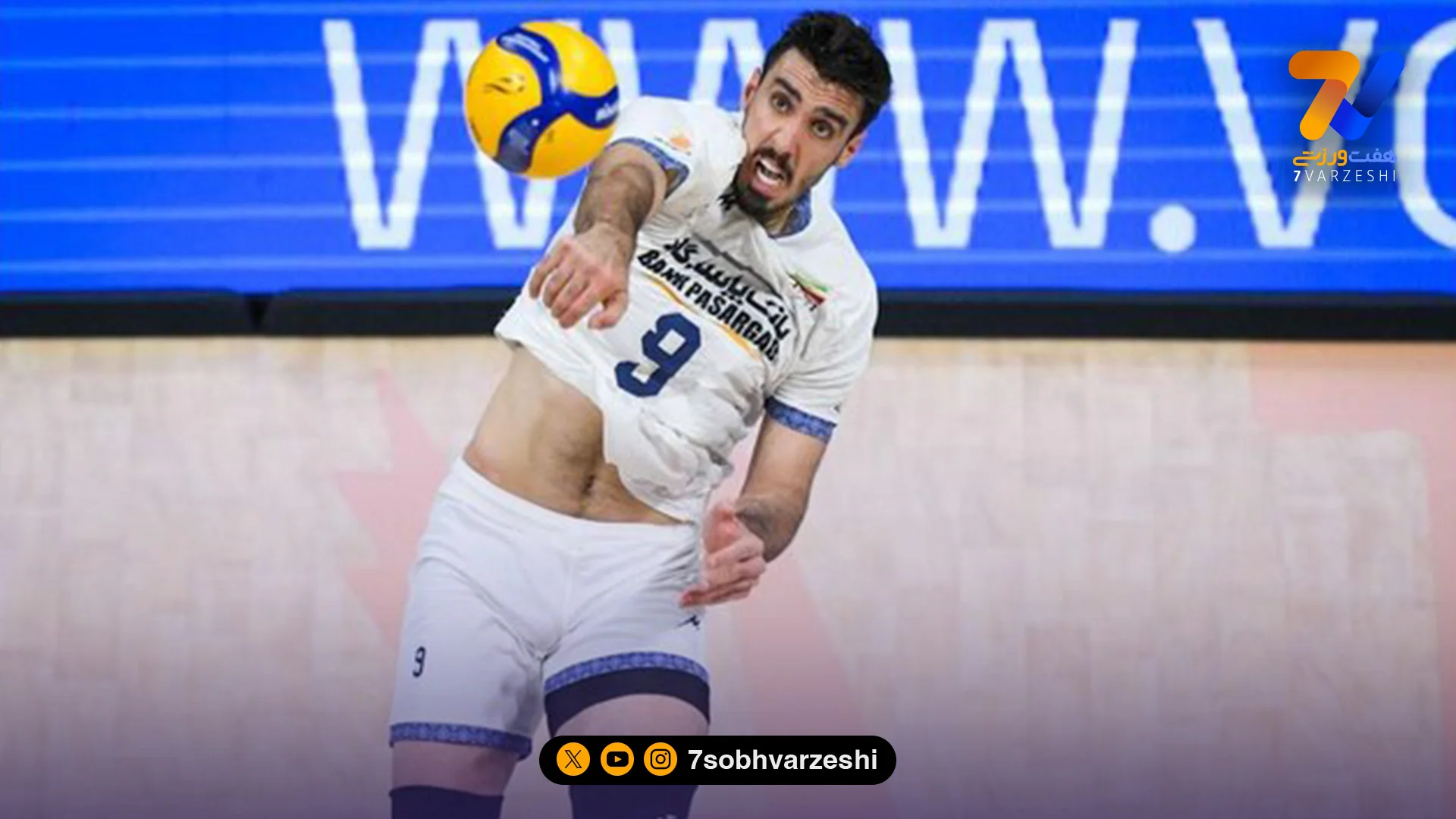 خانزاده: پیاتزا گفت چاره ای جز ماندن نداری