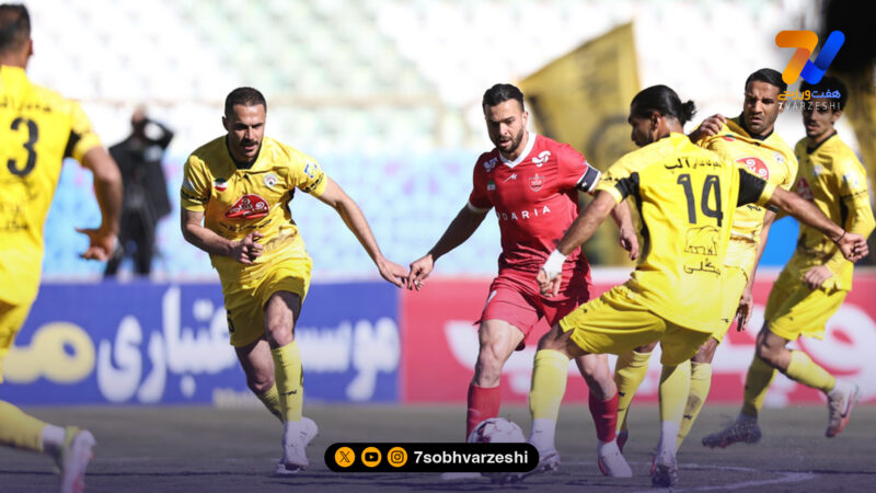 گزارش تصویری از تقابل فجرسپاسی و پرسپولیس