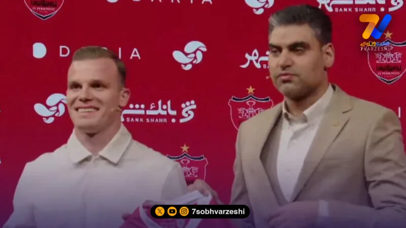 دنیل گرا مدافع مجارستانی پرسپولیس در تهران