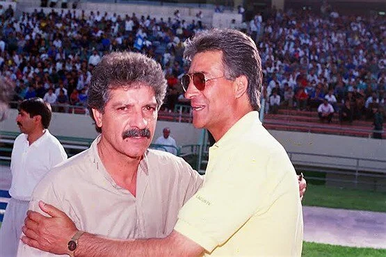 قاب تاریخ جوانی ناصر حجازی و منصور پورحیدری - فوتبال