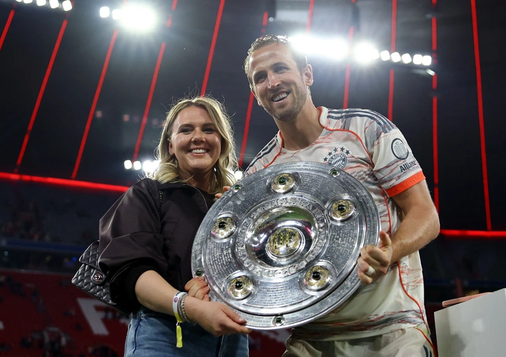 داستان عاشقانه هری کین و همسرش کیت گودلند / از کودکی تا قهرمانی - فوتبال