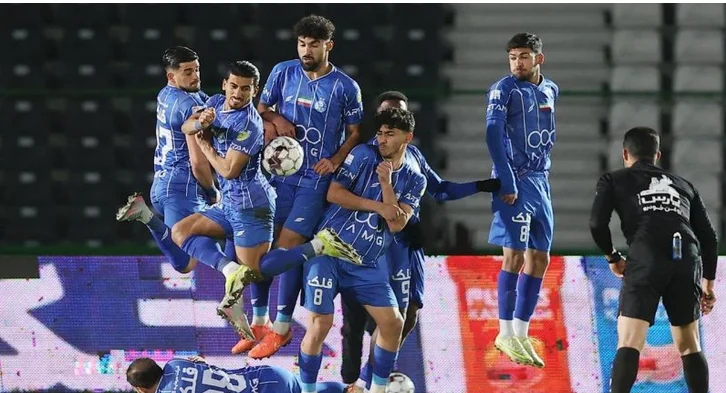 آلبوم عکس دیدار استقلال و شمس آذر