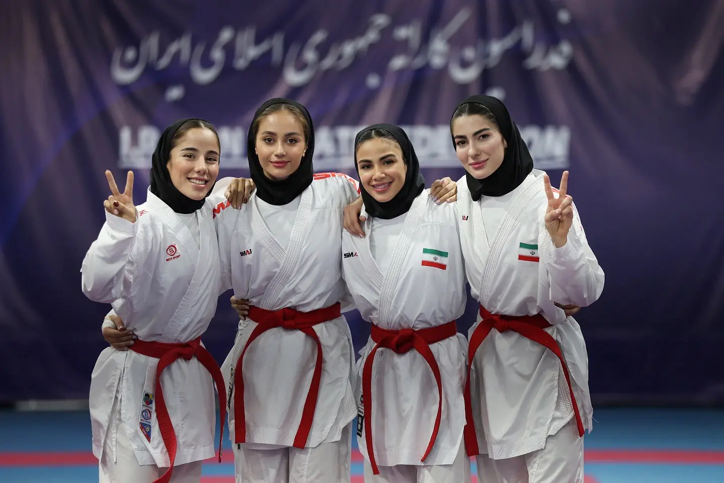 قاب ورزشی سارا، مبینا و آتوسا؛ دختران کاراته ایران - فوتبال