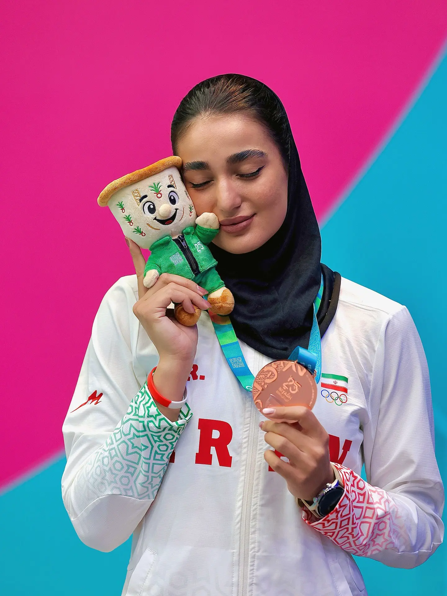 photo_2025-11-15_23-55-27