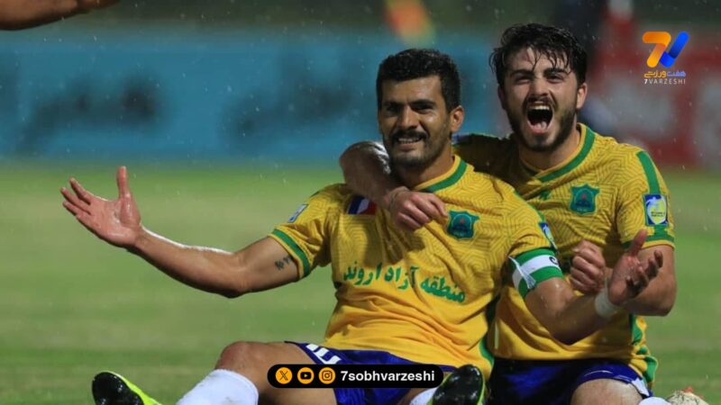 پنالتی طالب با چند ماه تاخیر گل شد؛ بازنده باز هم کمالوند!