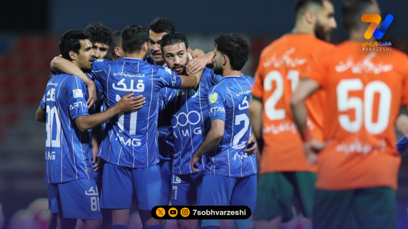 یک شهردار گزارشگر بازی استقلال!