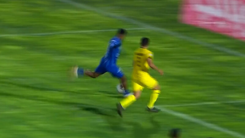 گل نازون به شمس آذر سوخت