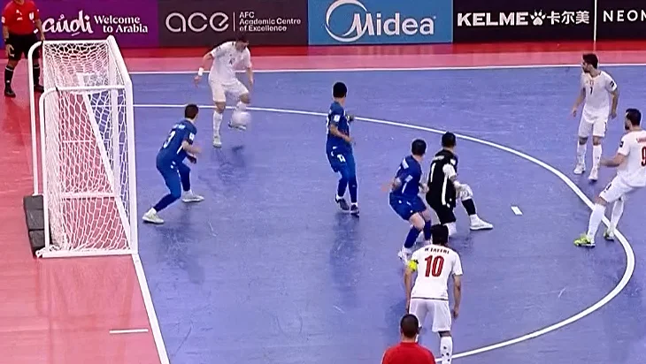 گل ششم فوتسال ایران به ازبکستان توسط بهروز عظیمی