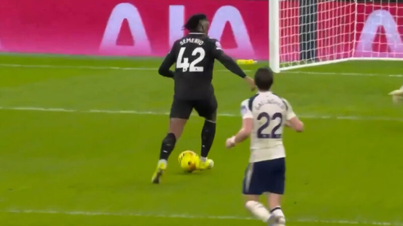 گل دوم منچسترسیتی به تاتنهام توسط آنتوان سمنیو