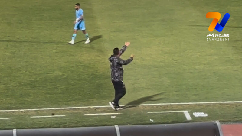 اعتراض مربی استقلالی چادرملو به پرسپولیسی ها