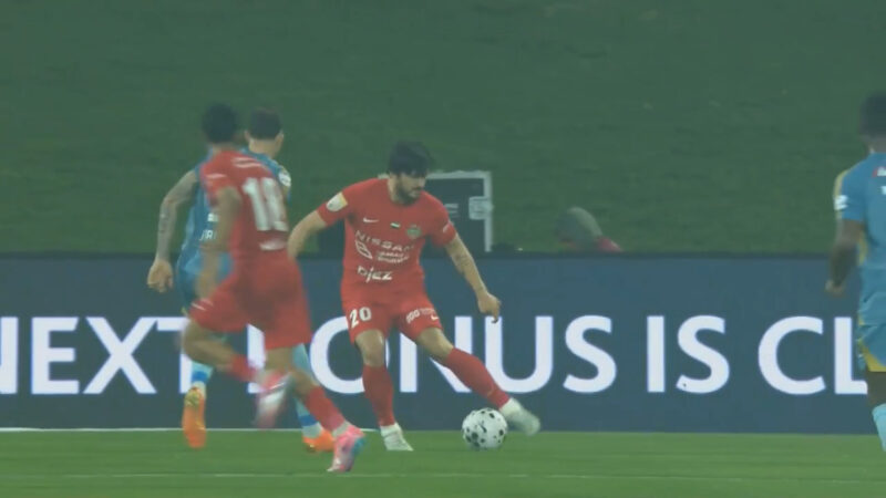 گل پنجم شباب الاهلی به الظفره با پاس سردار آزمون