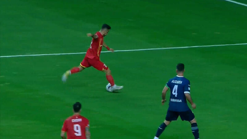 گل سوم فولاد به گل گهر توسط ابوالفضل رزاق پور