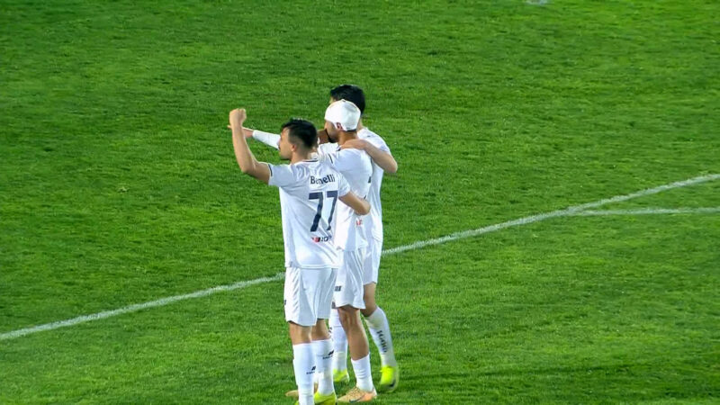 گل اول ملوان به تراکتور توسط محمدجواد محمدی