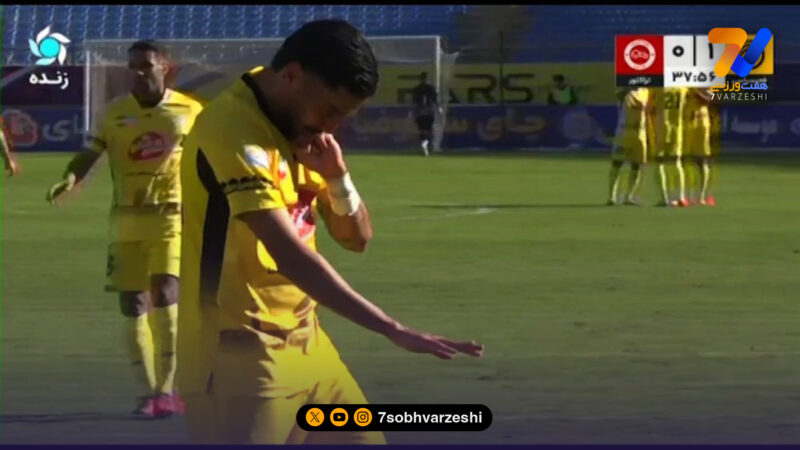 از لیست مازاد تا گل‌های حساس؛ مهاجم پرسپولیسی پاسخ جباری را داد!